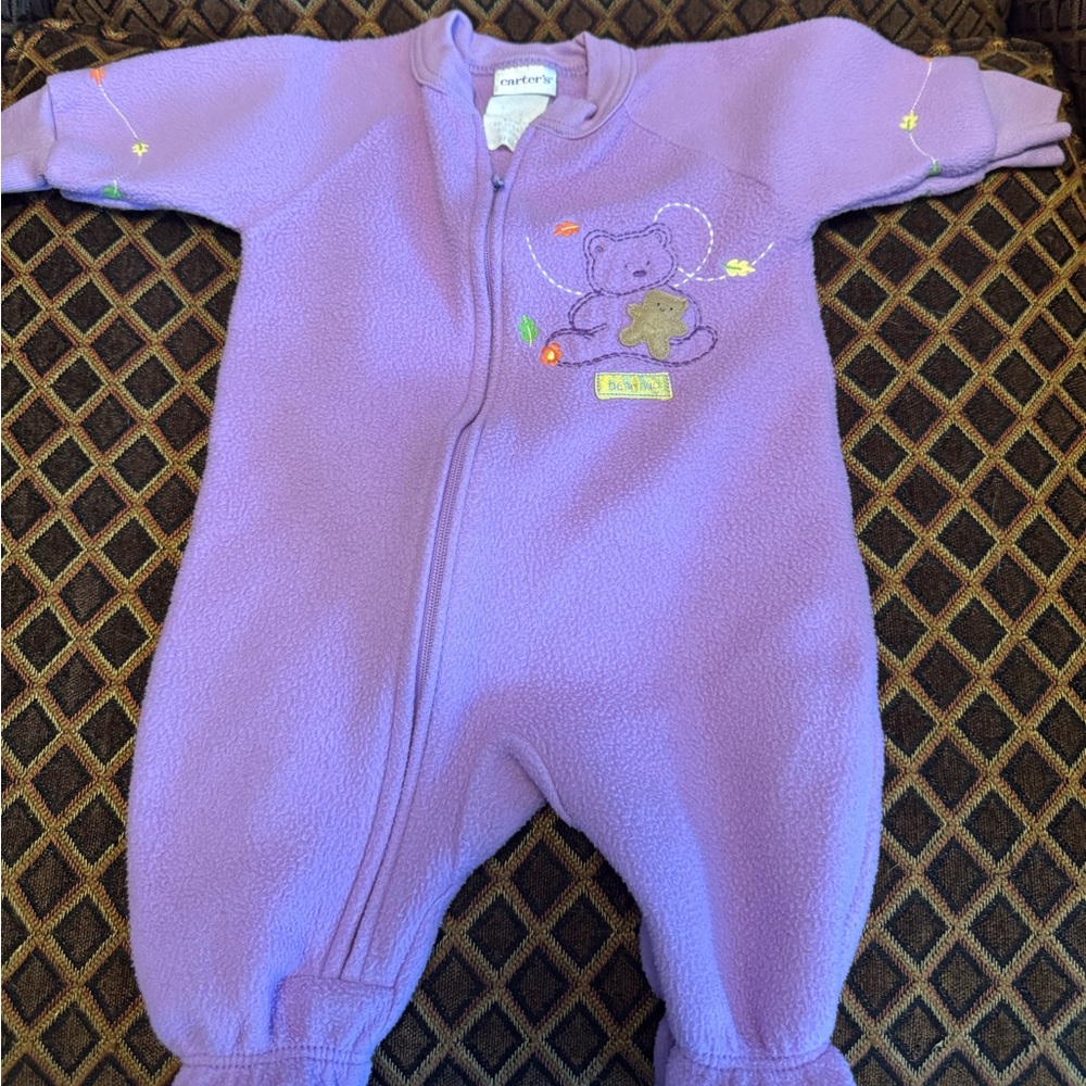 Carter's Lavender Fleece Sleeper 0-6 months 🐣🍼👶